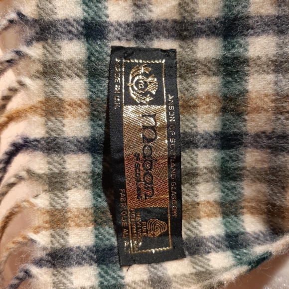 Maban pure wool scarf - Picture 6 of 7